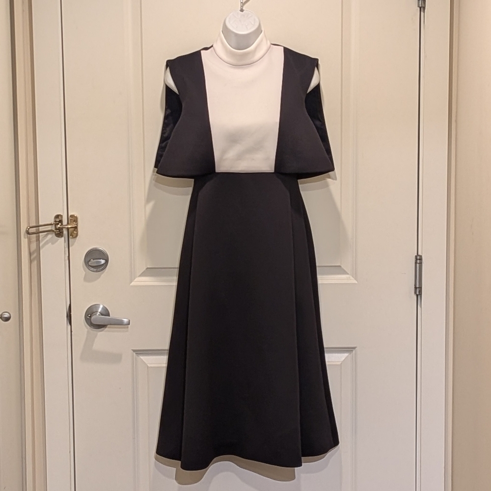 NWT Marie Elie 34 Neoprene Capelet Midi Length Mod Style Dress